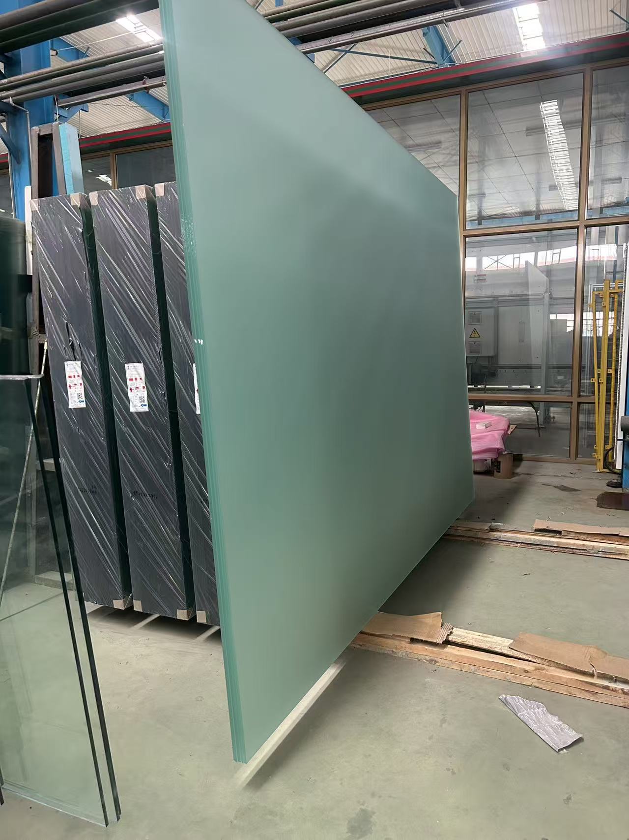 湖州市夹胶玻璃建筑幕墙玻璃生产基地 - 方案